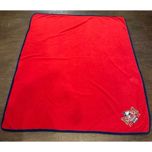 Disney Mickey Mouse Polar Fleece Blanket 60 x 50 Disney Store Exclusive - Picture 3 of 3